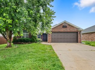 3703 SW Surrey Ave, Bentonville, AR 72712