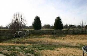 2nd image of 320 SE Bordner Dr