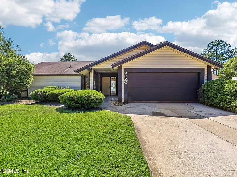 2020 Indian Springs Dr — Photo 25