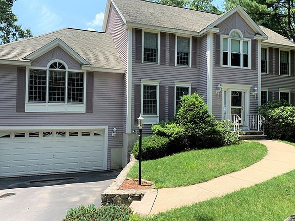 2nd image of 51 Fiorenza Dr