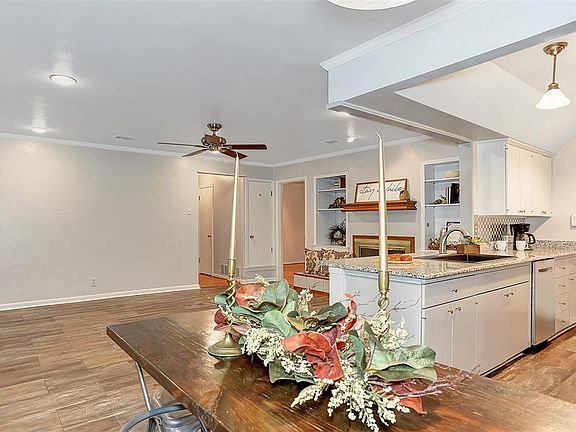 4th image of 2409 N Ricketts St