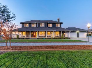 460 Tevis Trl, Hollister, CA 95023