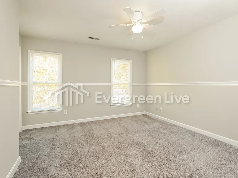 6513 Cardinal Forest Ct — Photo 9