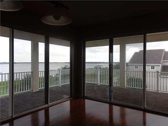 4th image of 414 Largovista Dr