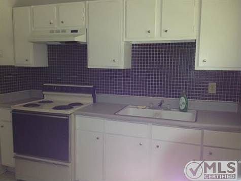 4th image of 1331 Kings Dr
