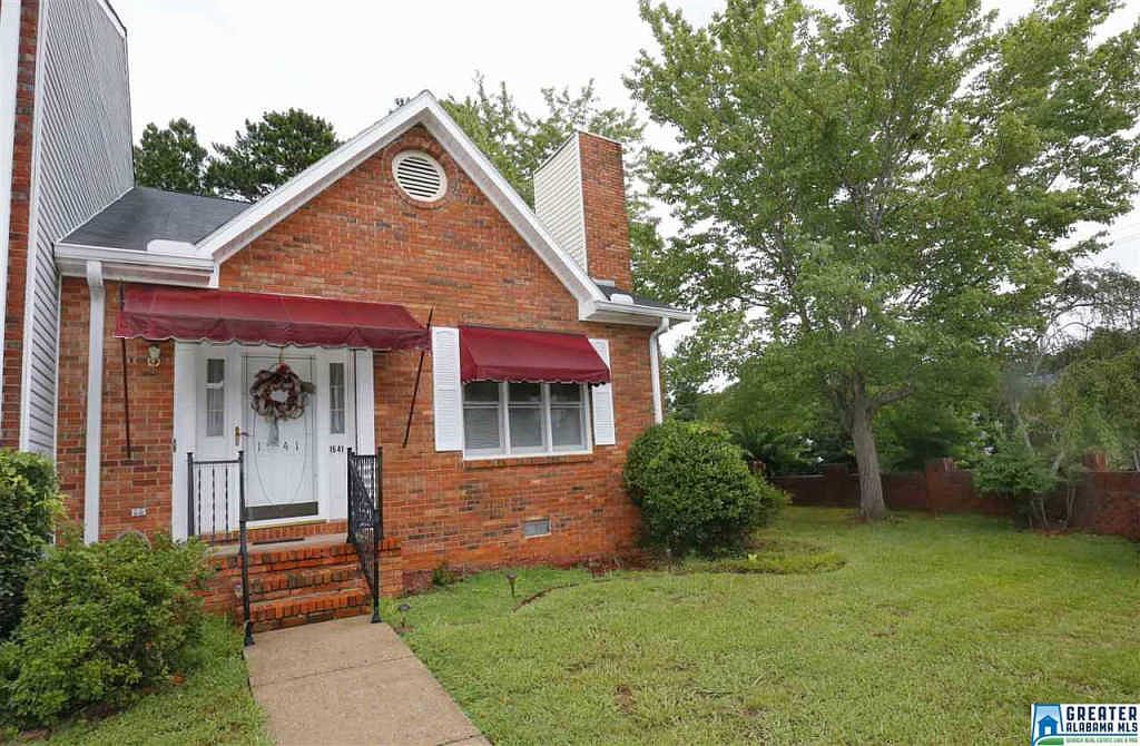 1541 Cambridge Pl, Anniston, AL 36207 Zillow