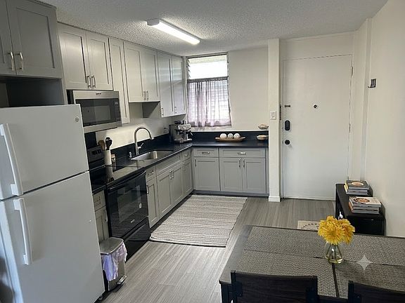 3rd image of 1655 Kanunu St APT 303