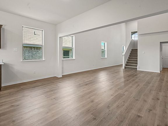 4th image of 5968 Bobbie Jo Ln