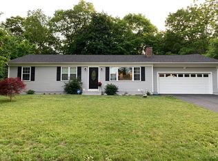 14 Crestdale Dr, Danbury, CT 06811