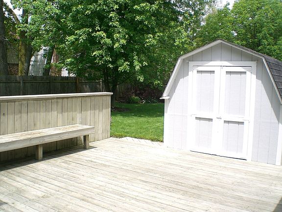 3rd image of 7879 Millerton Dr