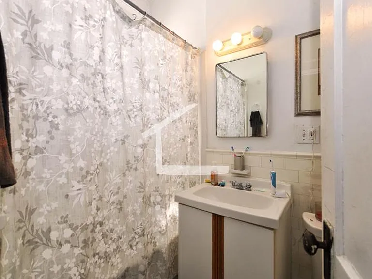33 Mount Hood Rd #2 — Photo 17