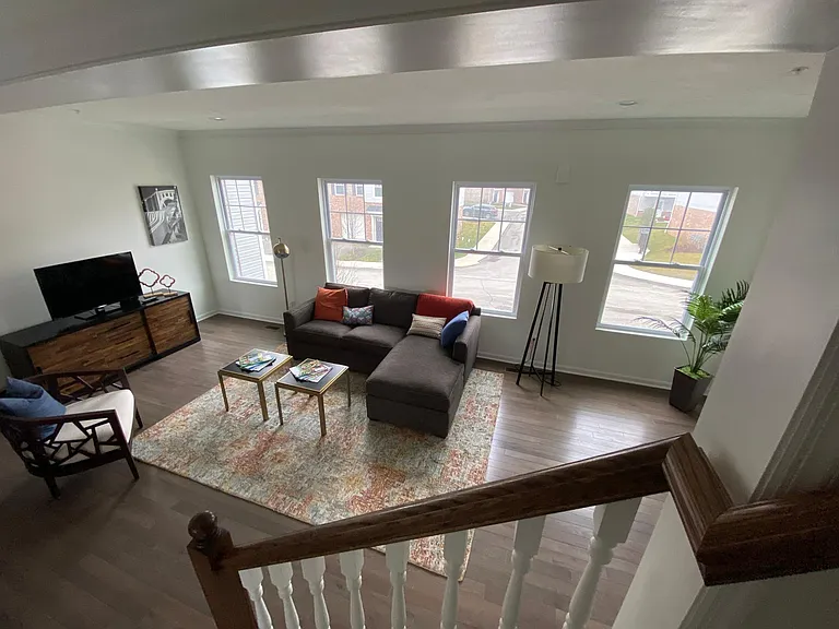 204 Faulk Dr — Photo 3