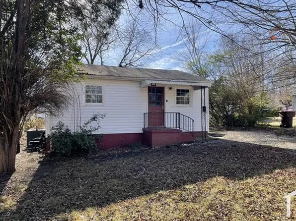 2110 Tuscaloosa St, Greensboro, NC 27401