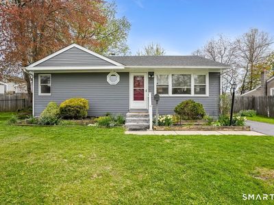40 Compass Lane, West Haven, CT, 06516