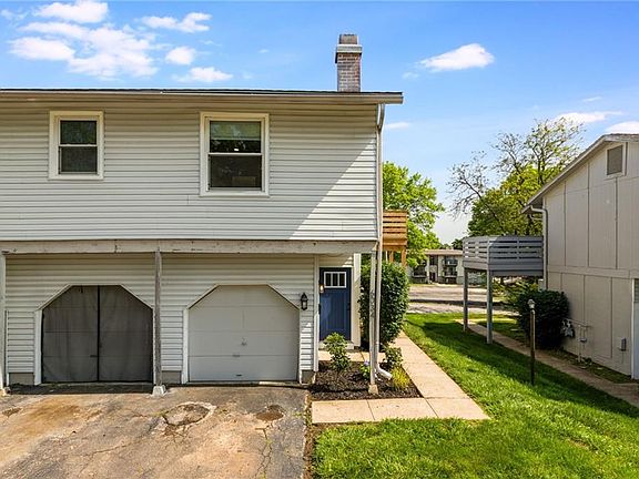 2nd image of 6034 E 127th St