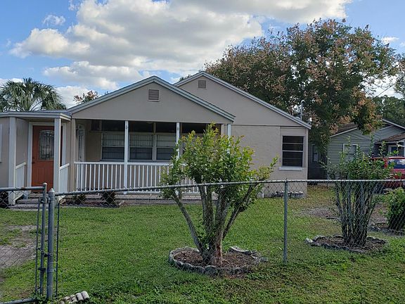2nd image of 5034 Barton Dr