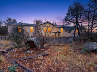 82 Jesse James Rd, Edgewood, NM 87015