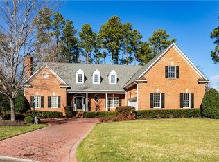 126 Lindenhurst, Henrico, VA 23238