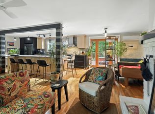 70 Lindley Ave, North Kingstown, RI 02852