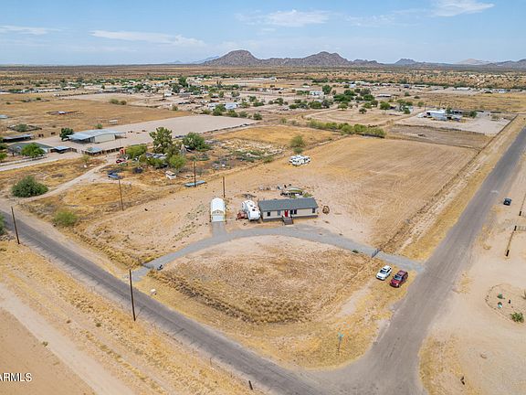 2nd image of 32800 W LULU JANE Drive