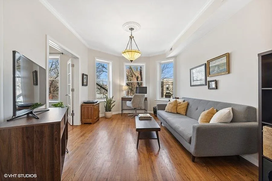 1741 West Catalpa Avenue #2 — Photo 3