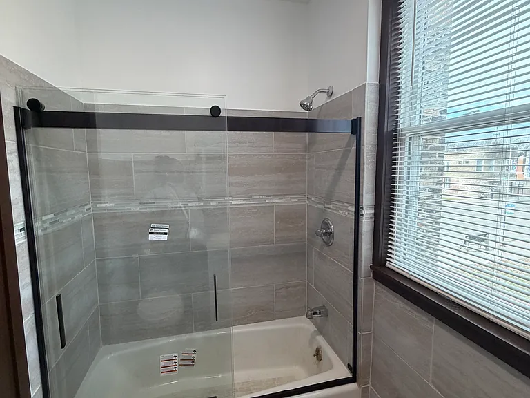 3850 W Chicago Ave #2 — Photo 11