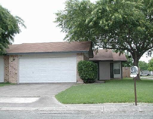 1st image of 1350 BITTERLAKE DR #0