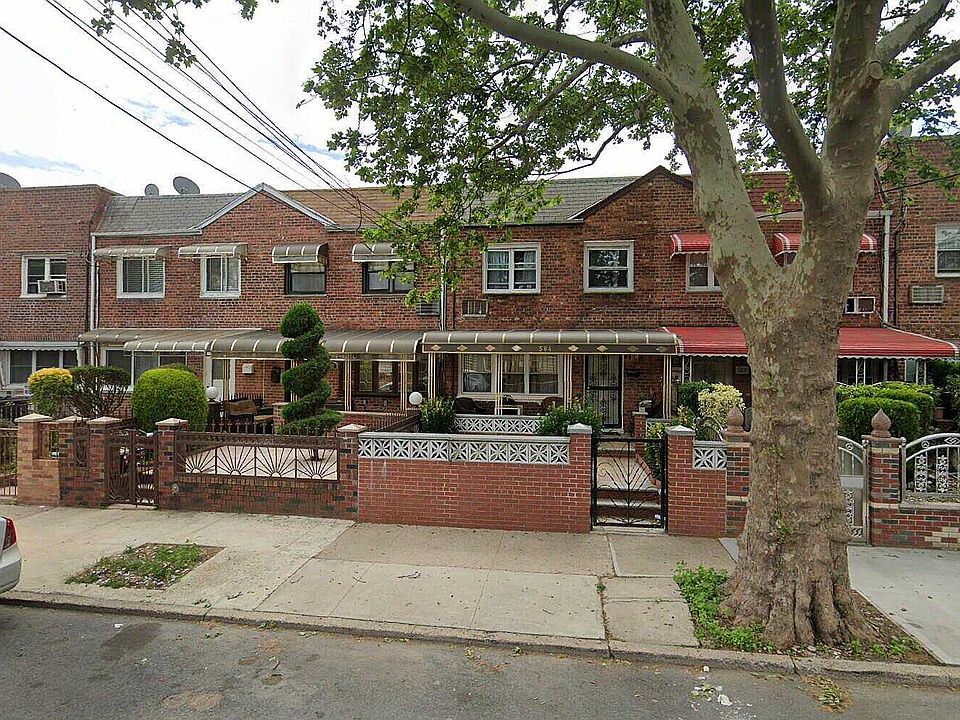 2nd image of 1031 E 86th St #1