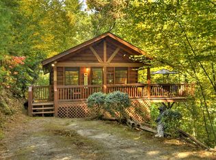 37 Dean Ct, Blue Ridge, GA 30513