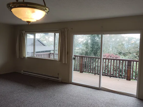 400 Beacon Hill Dr, Hoquiam, WA