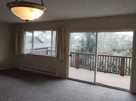 400 Beacon Hill Dr, Hoquiam, WA