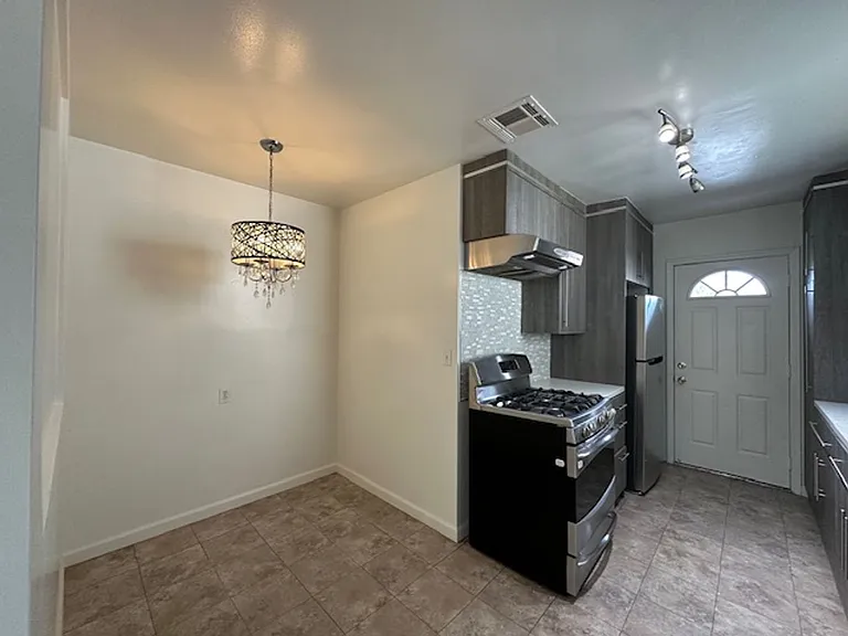7118 Sunnybrae Ave — Photo 7