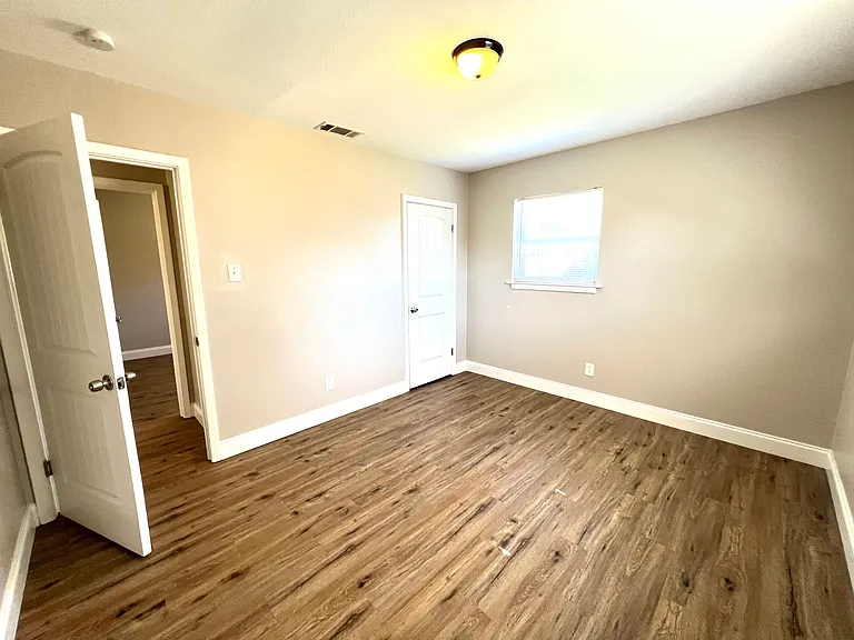 2809 N Turnbull Dr — Photo 10