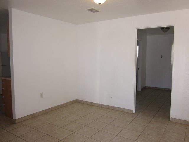 1st image of 3908 S 5th Ave Unit 3