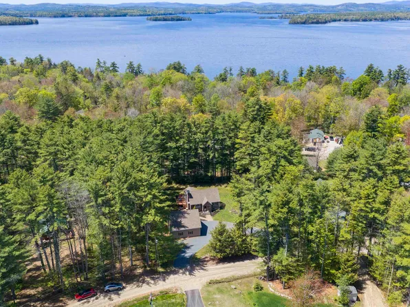 34 Tall Pine Road, Moultonborough, NH 03254