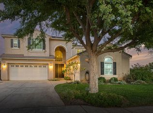 1051 N Coventry Ave, Clovis, CA