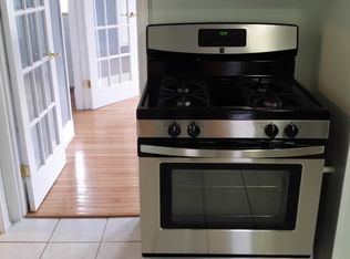 8 Pinckney Pl #2, Somerville, MA 02145