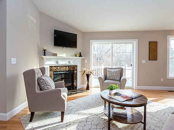 5th image of 64B Brackett Ln #5-40