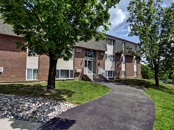 Highland Club Apartments | 20 Eastview Dr, Watervliet, NY
