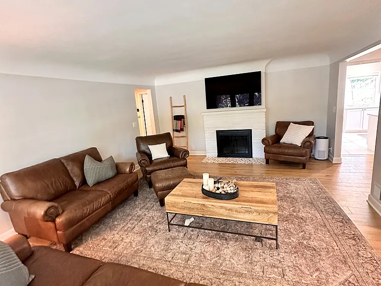 3725 Baker Rd — Photo 11