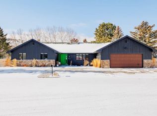 20 Blackheath Ct, Cody, WY 82414