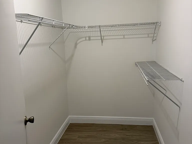 1014 W Baker St #B — Photo 6