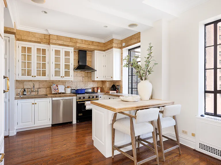 350 W 57th St #19C — Photo 4