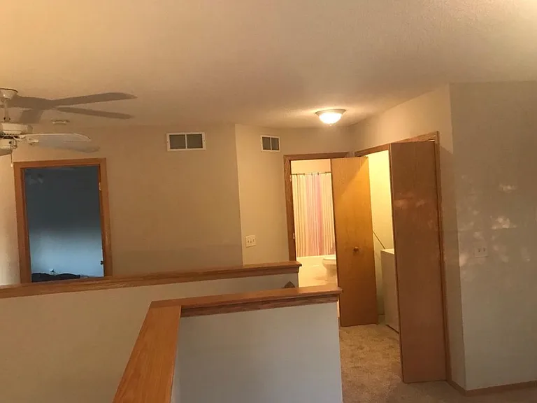 11023 Douglas Ln N — Photo 9