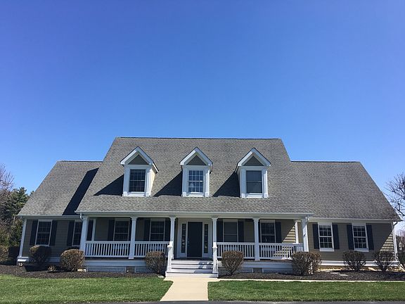3rd image of 6465 Irish Hills Dr