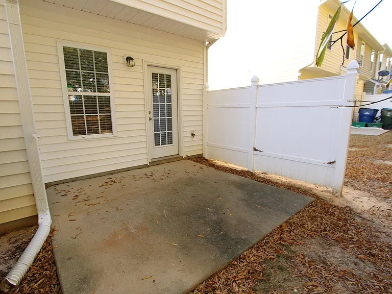3921 Volkswalk Pl — Photo 33