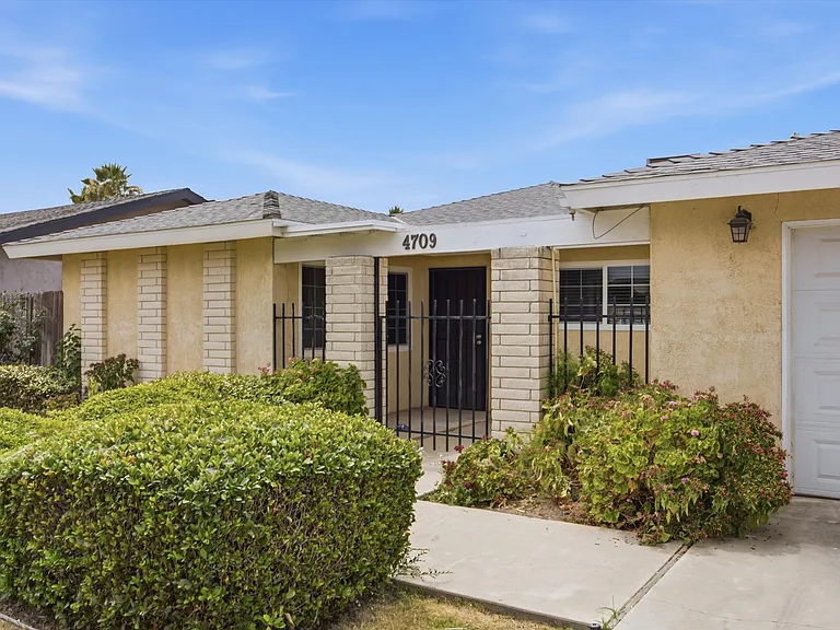 4709 Pinecastle Ave — Photo 5