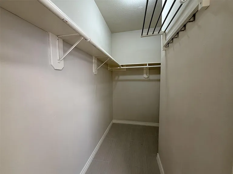12238 Ashford Valley Dr — Photo 22
