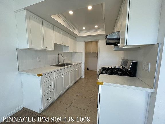 5th image of 1452 Forest Glen Dr APT 27