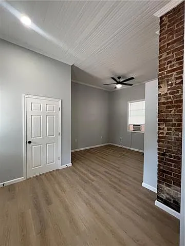 240 Nursery Ave — Photo 7